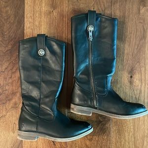 little girls Frye boots - black
